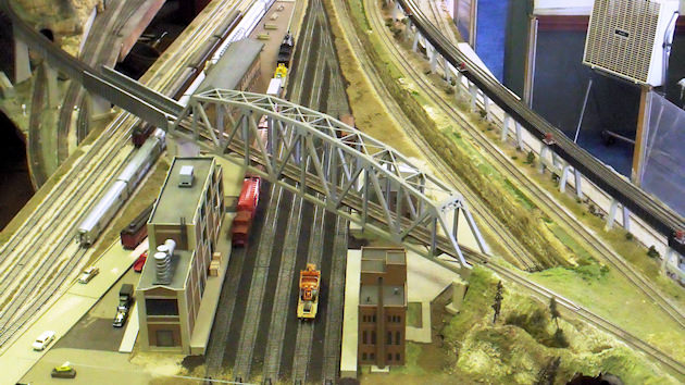 2 rail o scale layouts